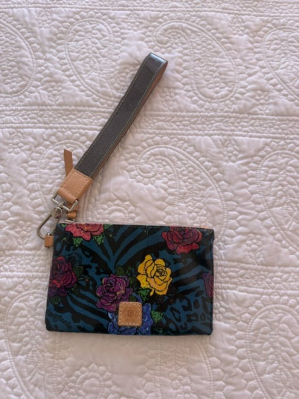 consuela women's lolo downtown wristlet